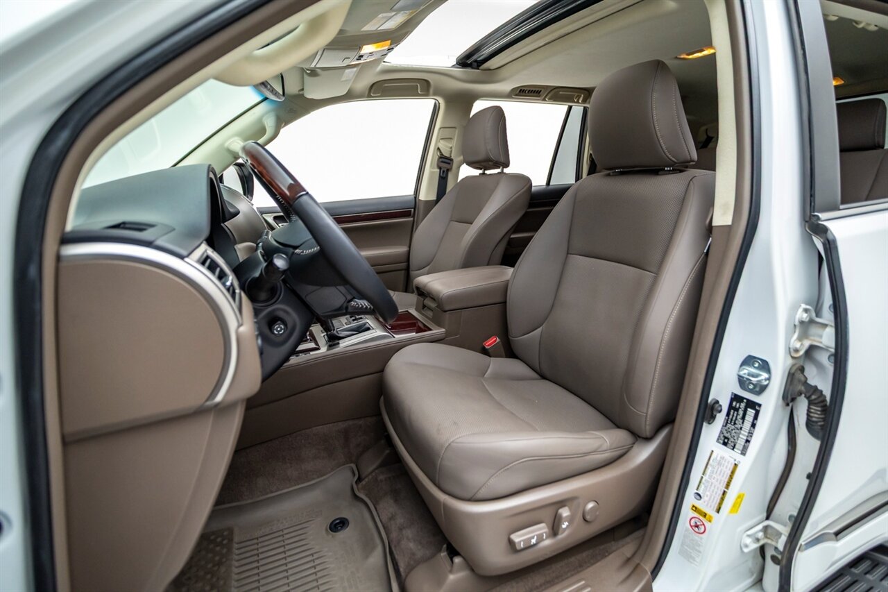 2019 Lexus GX 460 - Photo 21 - Springfield, MO 65802