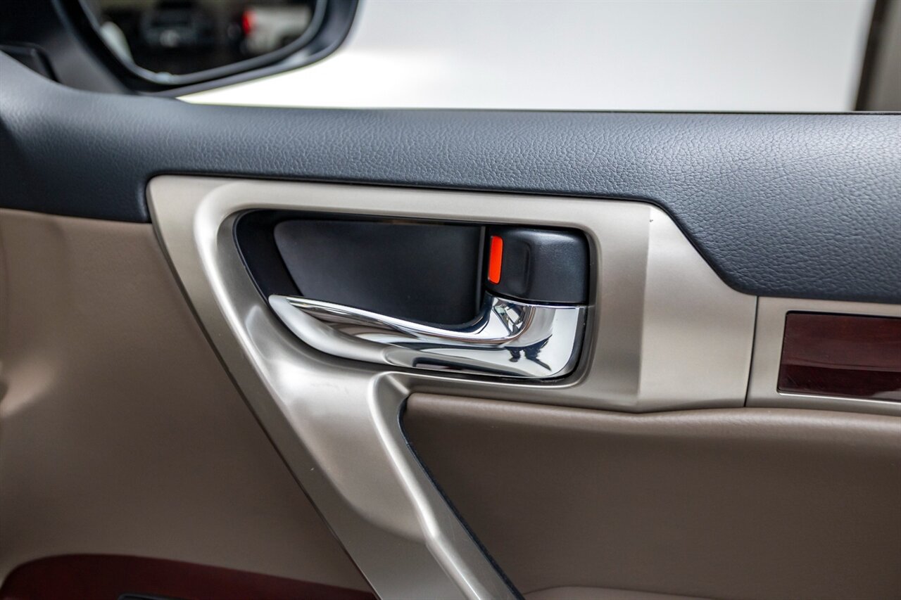 2019 Lexus GX 460 - Photo 31 - Springfield, MO 65802