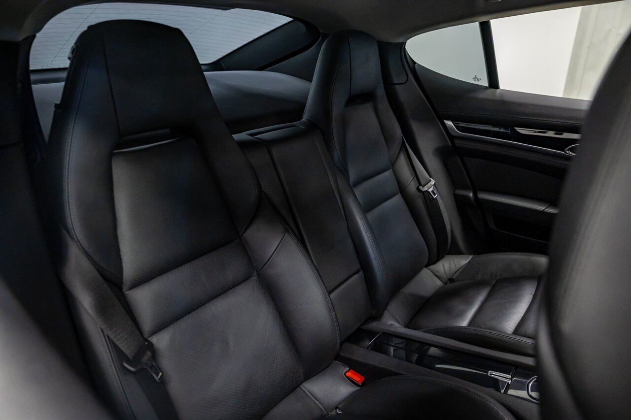 2011 Porsche Panamera - Photo 44 - Springfield, MO 65802