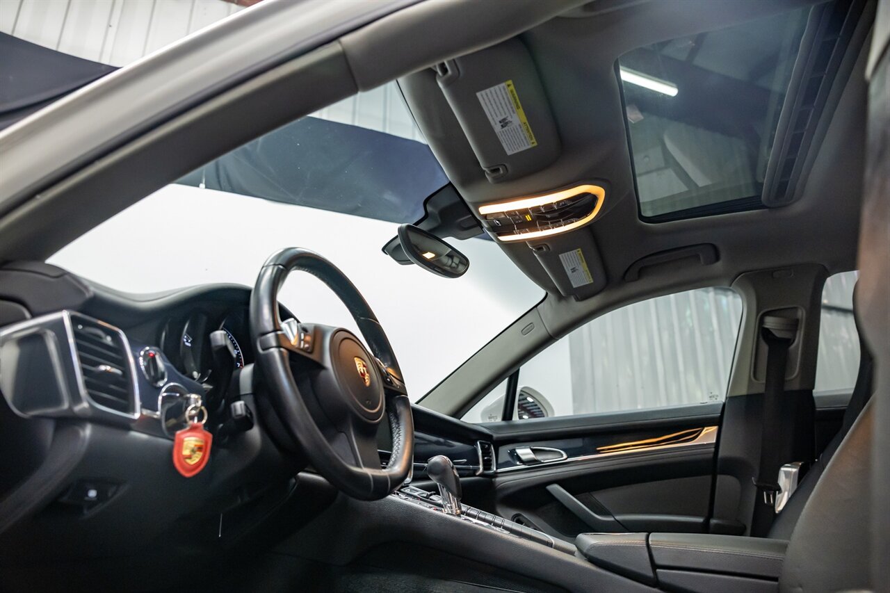 2011 Porsche Panamera - Photo 65 - Springfield, MO 65802