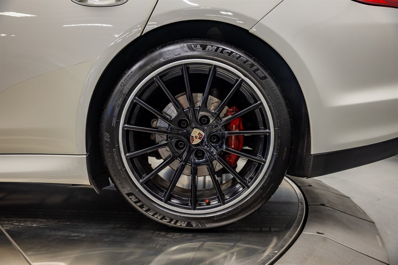 2011 Porsche Panamera - Photo 19 - Springfield, MO 65802