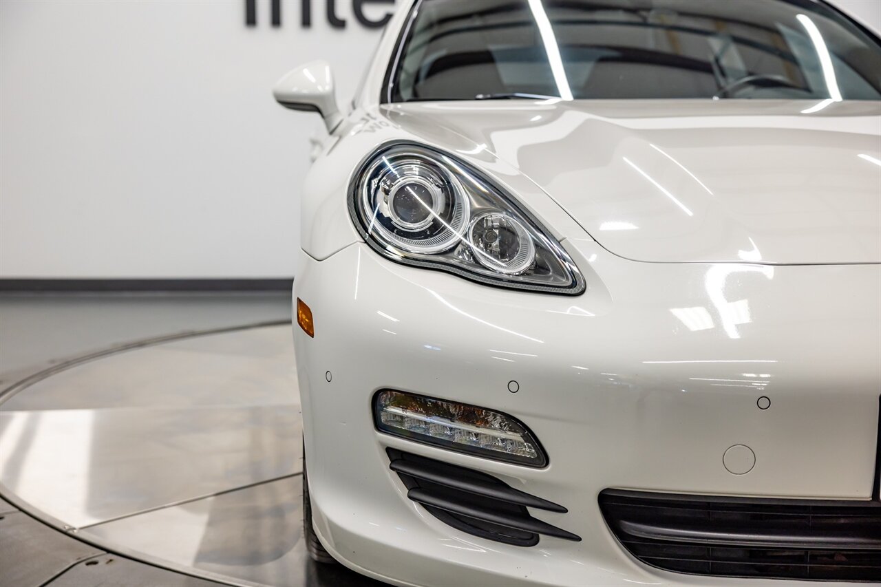 2011 Porsche Panamera - Photo 11 - Springfield, MO 65802