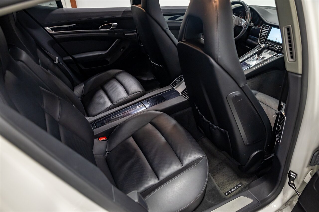 2011 Porsche Panamera - Photo 54 - Springfield, MO 65802