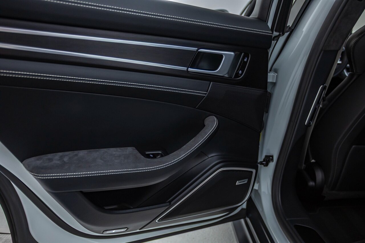 2020 Porsche Panamera GTS   - Photo 51 - Springfield, MO 65802