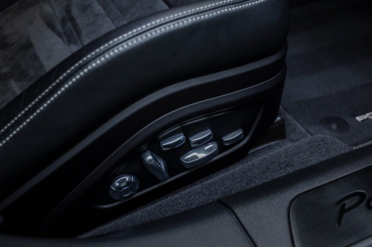 2020 Porsche Panamera GTS   - Photo 31 - Springfield, MO 65802