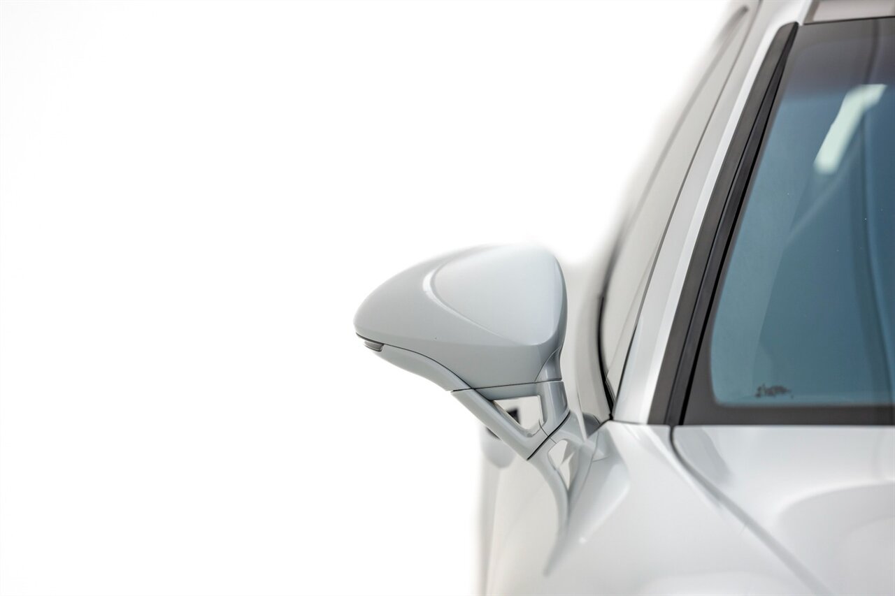 2020 Porsche Panamera GTS   - Photo 5 - Springfield, MO 65802