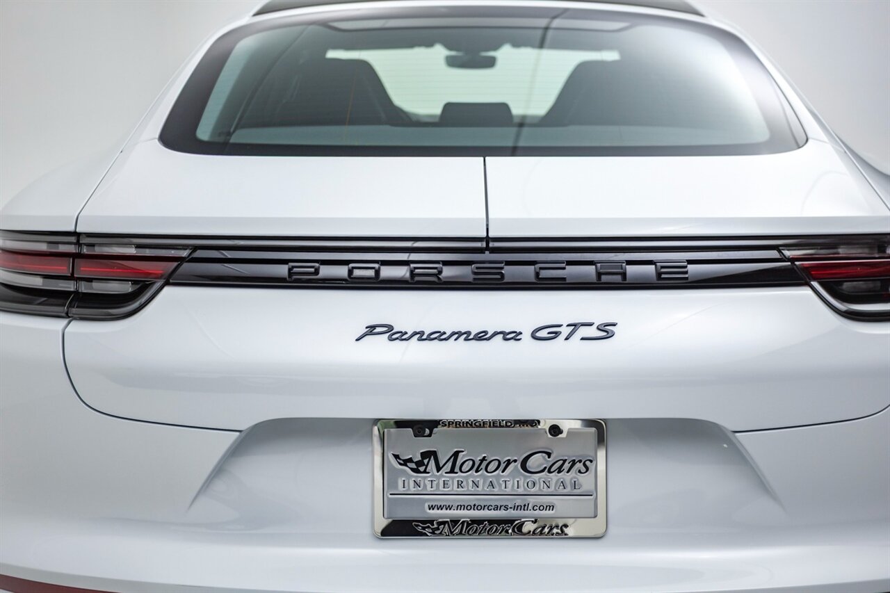 2020 Porsche Panamera GTS   - Photo 20 - Springfield, MO 65802