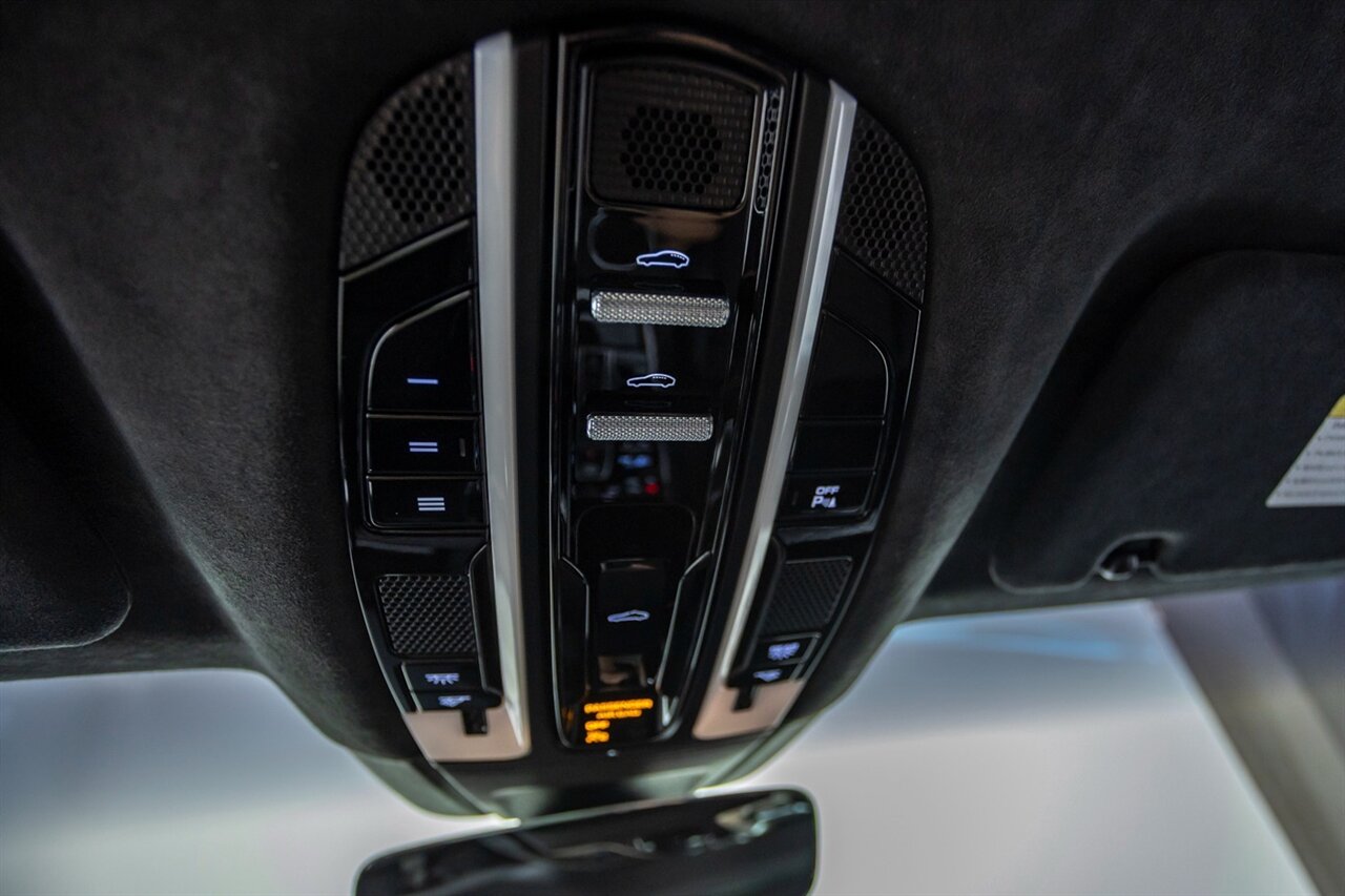 2020 Porsche Panamera GTS   - Photo 61 - Springfield, MO 65802