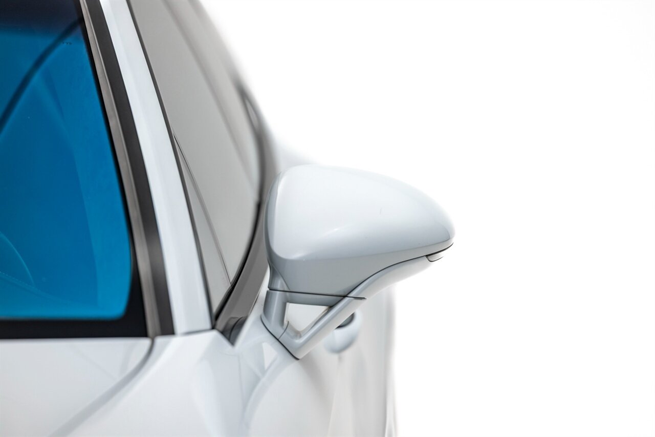 2020 Porsche Panamera GTS   - Photo 9 - Springfield, MO 65802