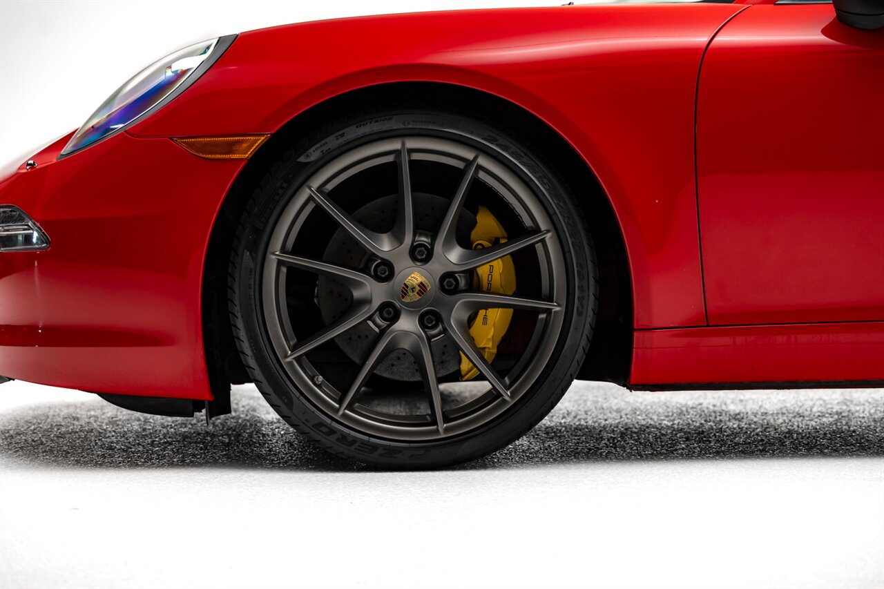 2015 Porsche 911 Carrera S   - Photo 11 - Springfield, MO 65802