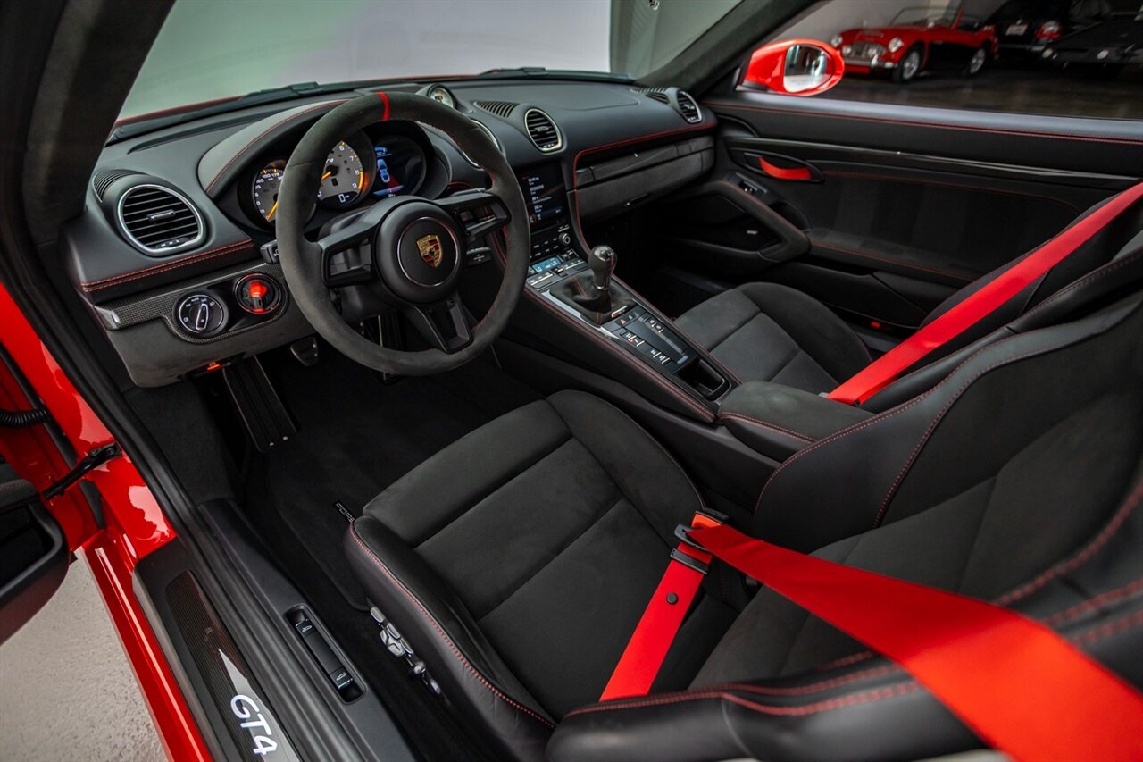 2023 Porsche 718 Cayman GT4   - Photo 36 - Springfield, MO 65802