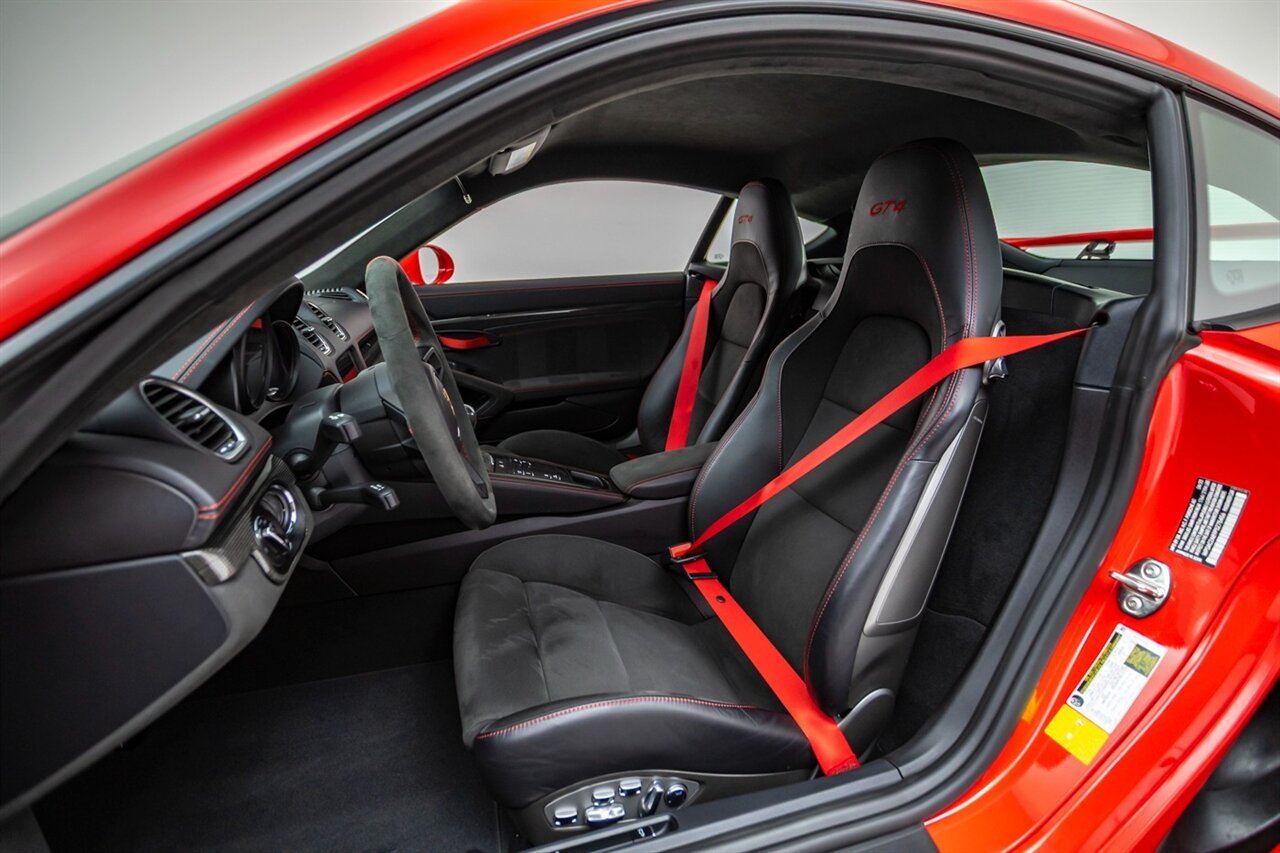 2023 Porsche 718 Cayman GT4   - Photo 24 - Springfield, MO 65802