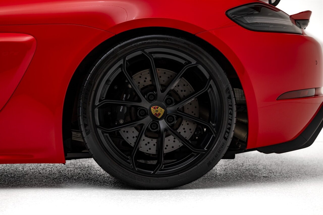 2023 Porsche 718 Cayman GT4   - Photo 14 - Springfield, MO 65802