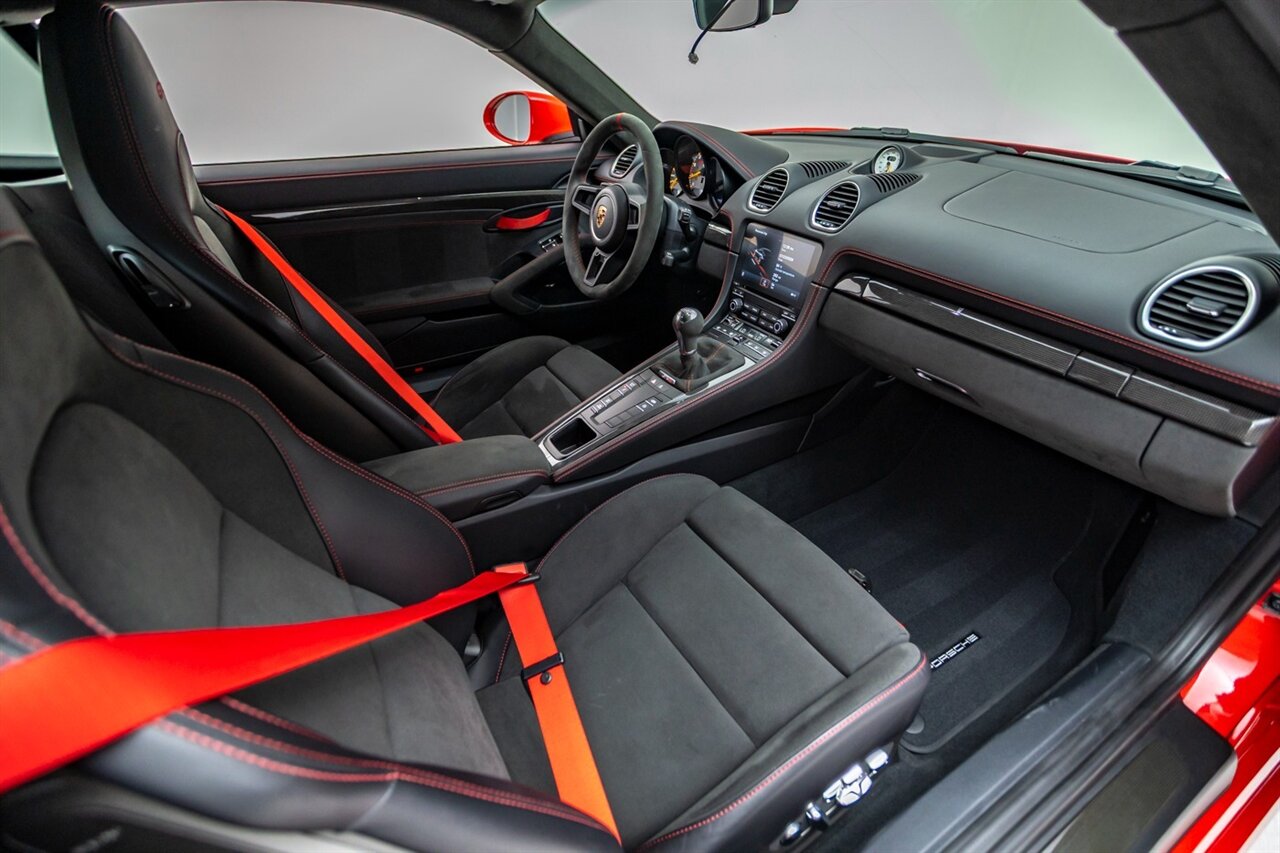 2023 Porsche 718 Cayman GT4   - Photo 28 - Springfield, MO 65802