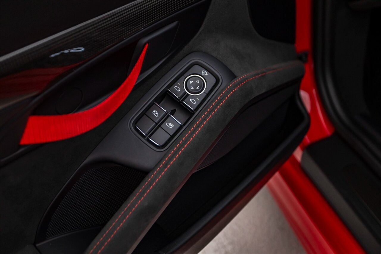 2023 Porsche 718 Cayman GT4   - Photo 38 - Springfield, MO 65802