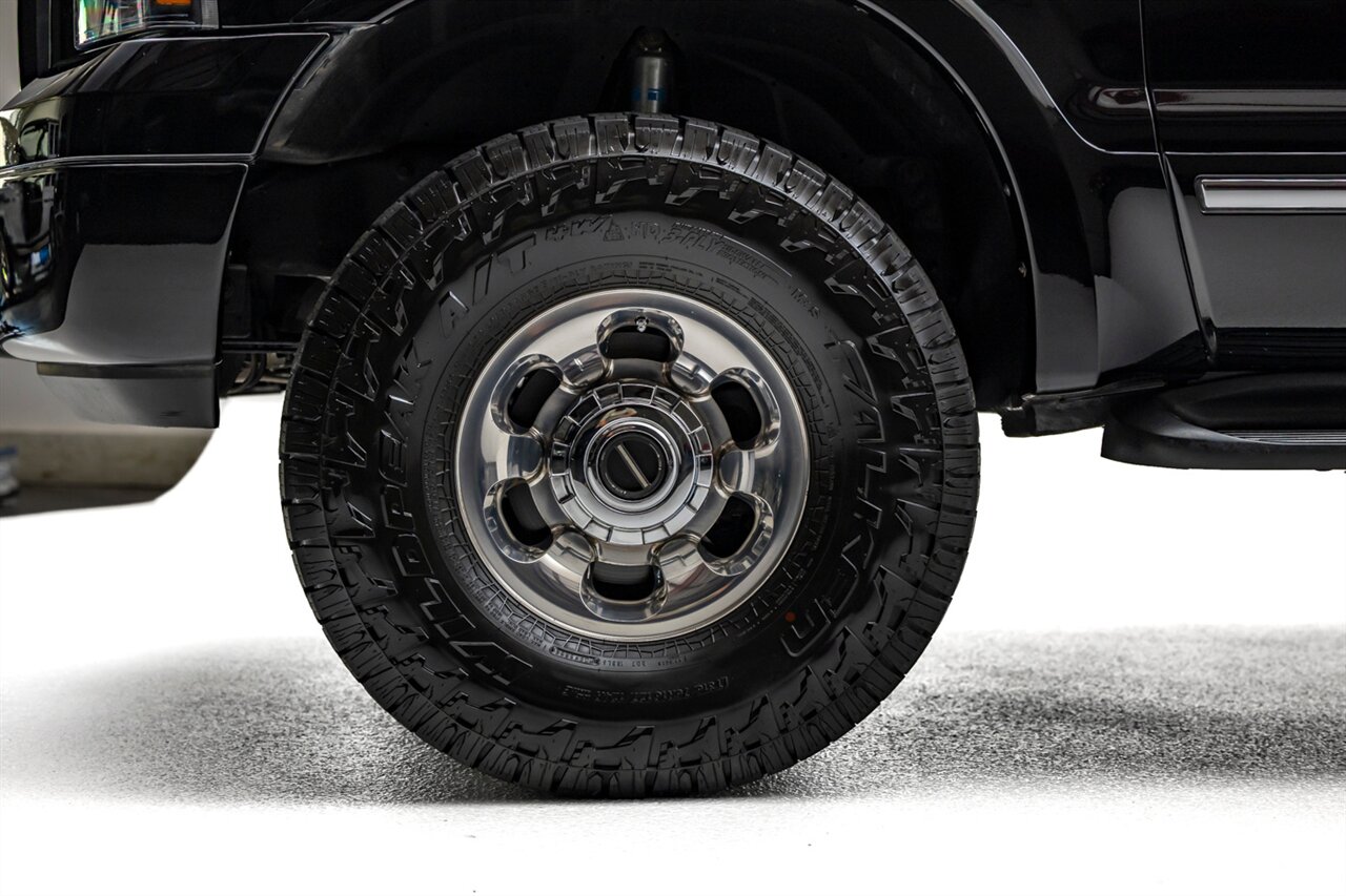 2005 Ford Excursion Limited - Photo 11 - Springfield, MO 65802