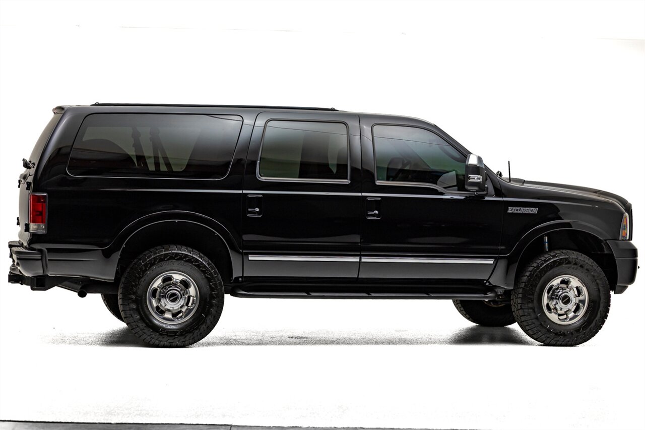 2005 Ford Excursion Limited - Photo 21 - Springfield, MO 65802