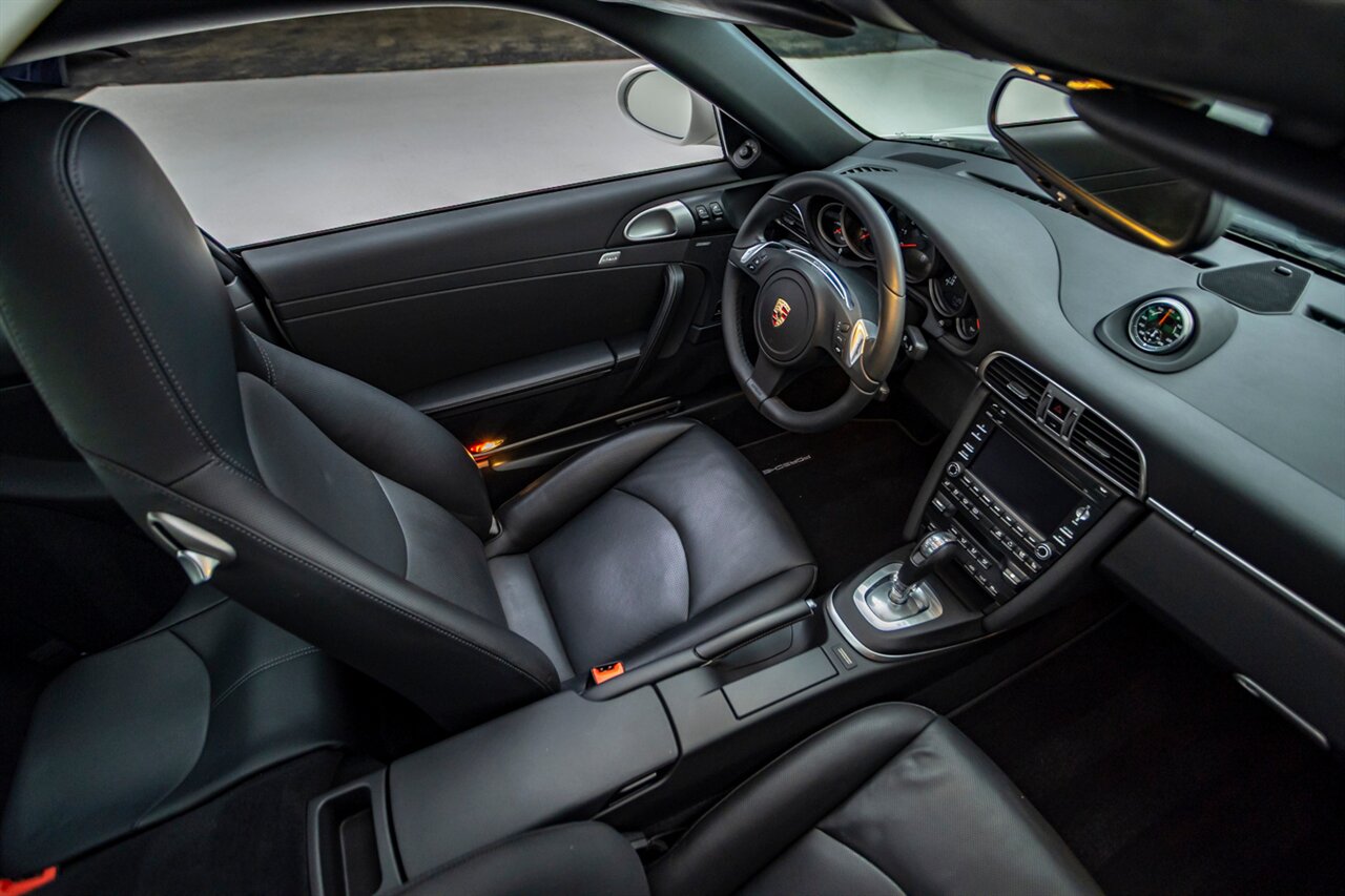 2012 Porsche 911 Carrera 4 GTS - Photo 36 - Springfield, MO 65802