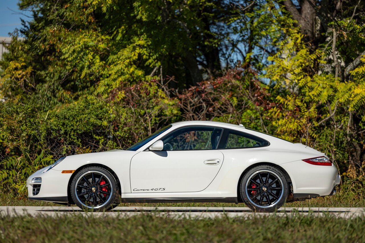 2012 Porsche 911 Carrera 4 GTS - Photo 21 - Springfield, MO 65802