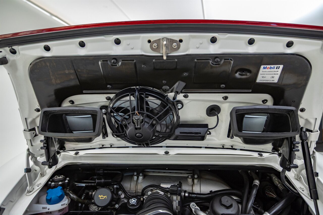 2012 Porsche 911 Carrera 4 GTS - Photo 63 - Springfield, MO 65802