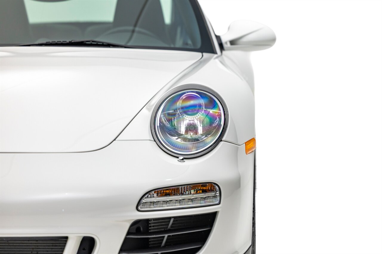 2012 Porsche 911 Carrera 4 GTS - Photo 7 - Springfield, MO 65802