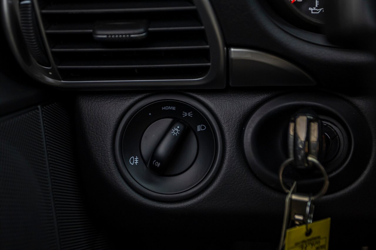 2012 Porsche 911 Carrera 4 GTS - Photo 61 - Springfield, MO 65802