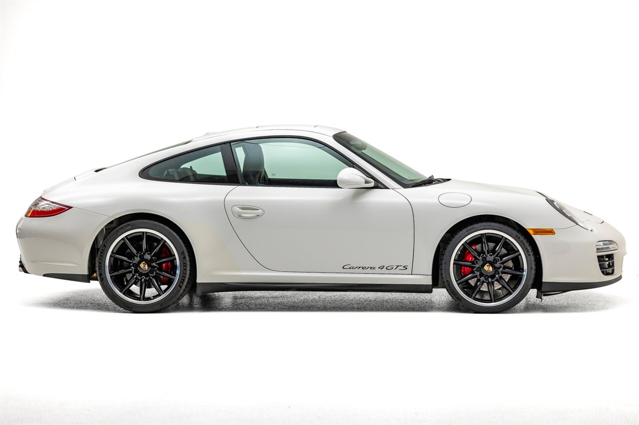2012 Porsche 911 Carrera 4 GTS - Photo 18 - Springfield, MO 65802