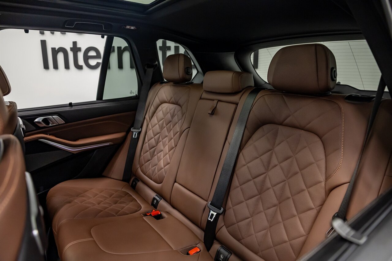 2024 BMW X5 M60i - Photo 47 - Springfield, MO 65802