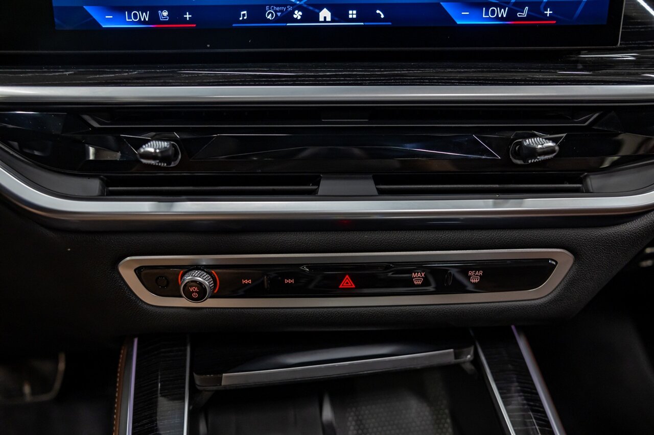 2024 BMW X5 M60i - Photo 30 - Springfield, MO 65802