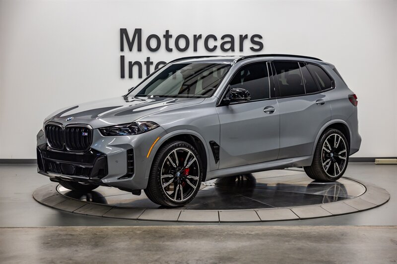 2024 BMW X5 M60i  