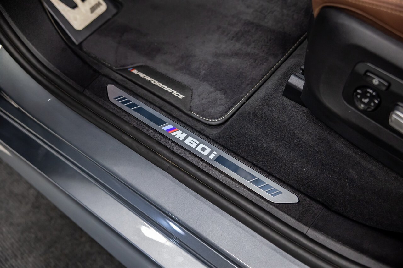 2024 BMW X5 M60i - Photo 40 - Springfield, MO 65802