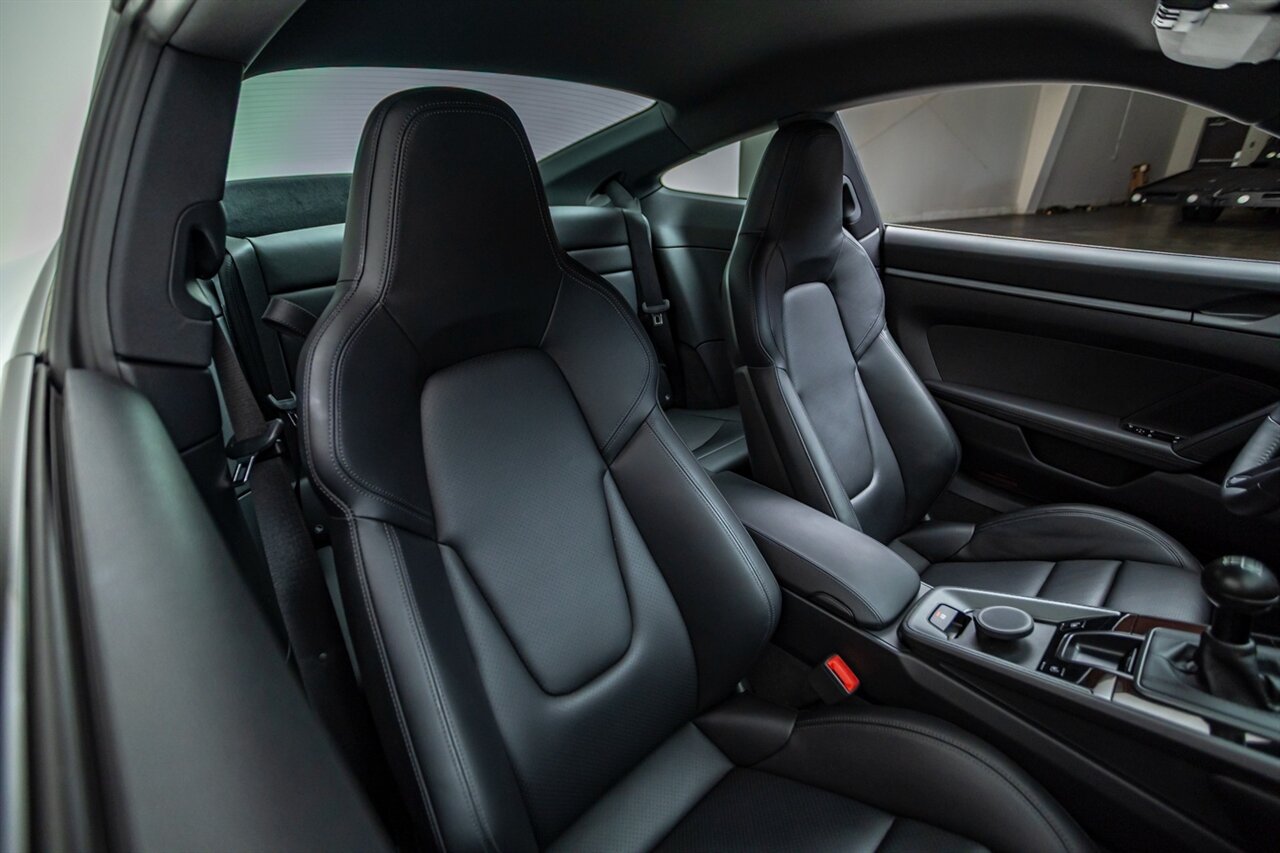 2021 Porsche 911 Carrera S   - Photo 26 - Springfield, MO 65802
