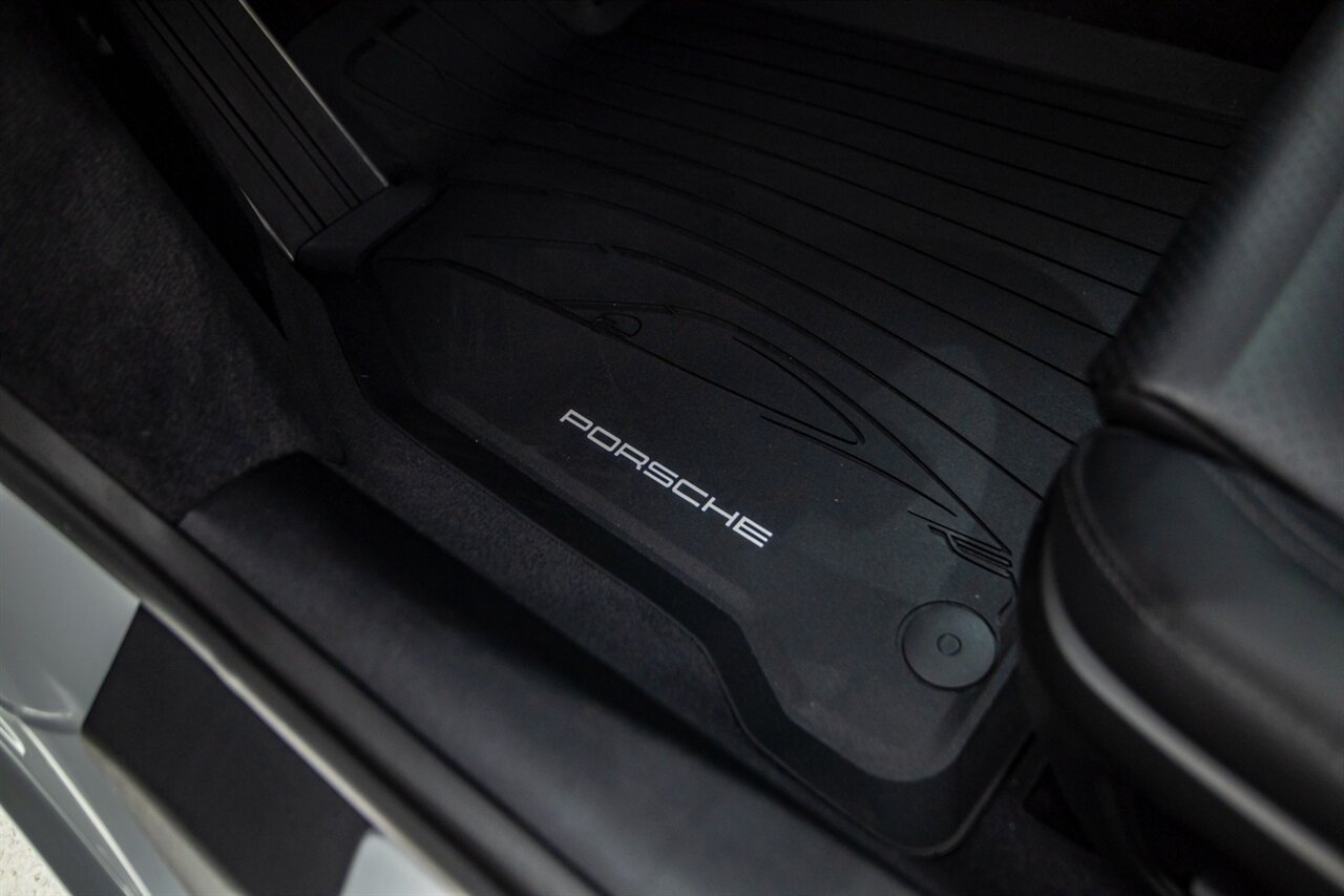2021 Porsche 911 Carrera S   - Photo 56 - Springfield, MO 65802