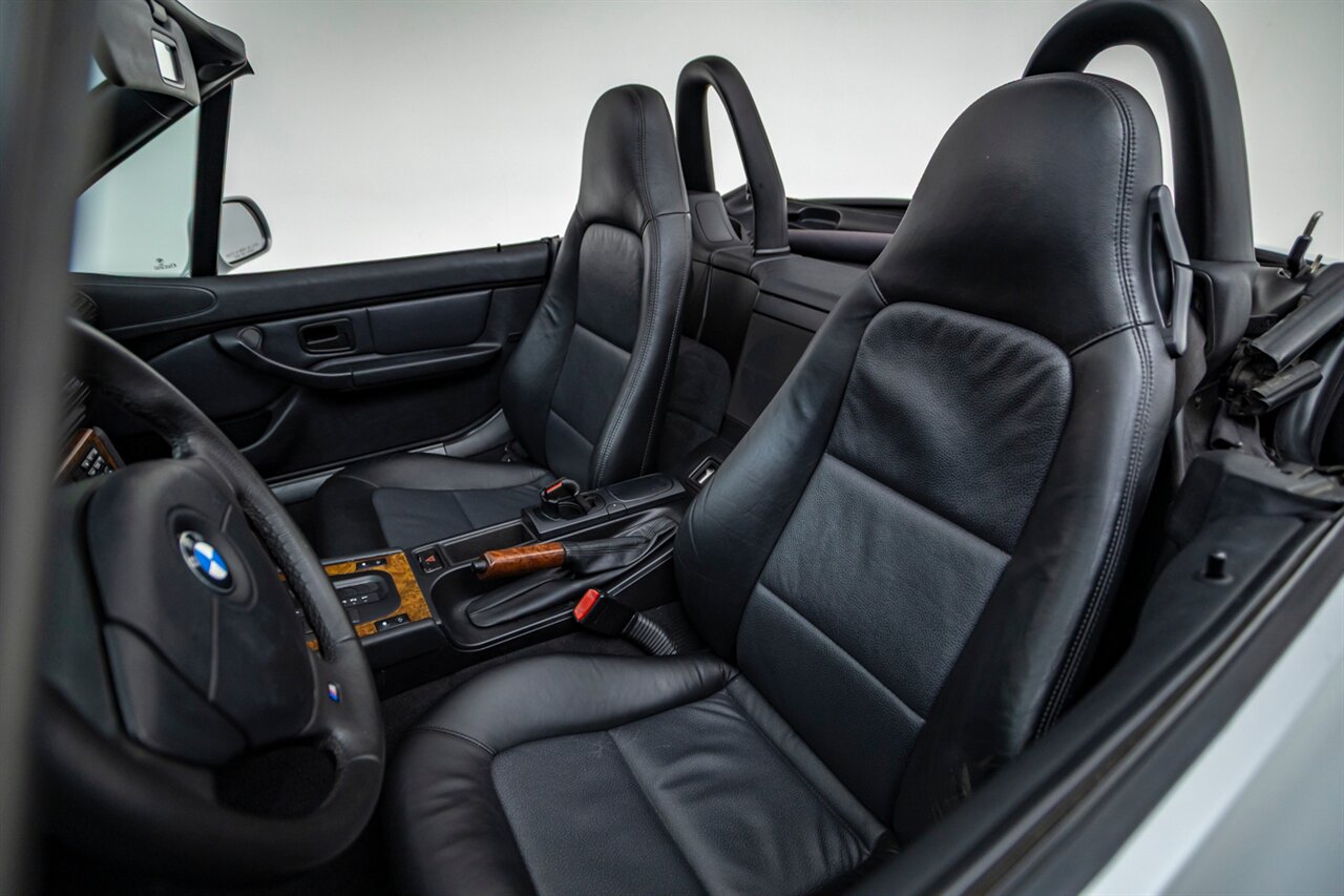 2000 BMW Z3 2.3 - Photo 2 - Springfield, MO 65802