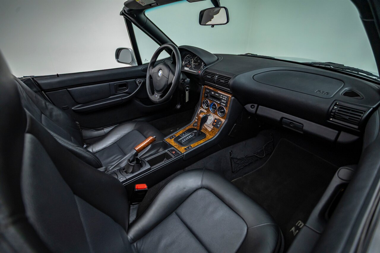 2000 BMW Z3 2.3 - Photo 29 - Springfield, MO 65802