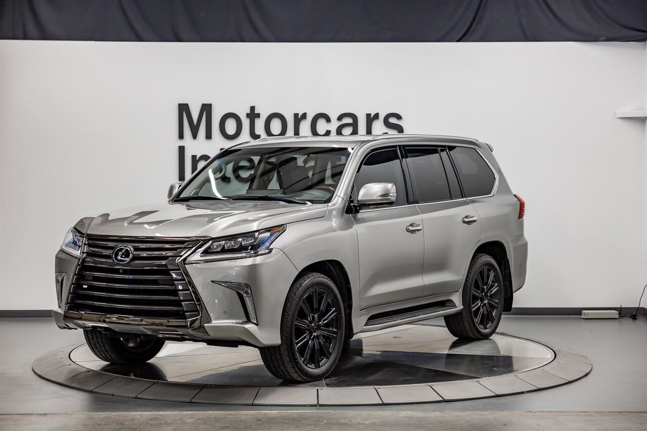 2019 Lexus LX 570 Three Row   - Photo 1 - Springfield, MO 65802