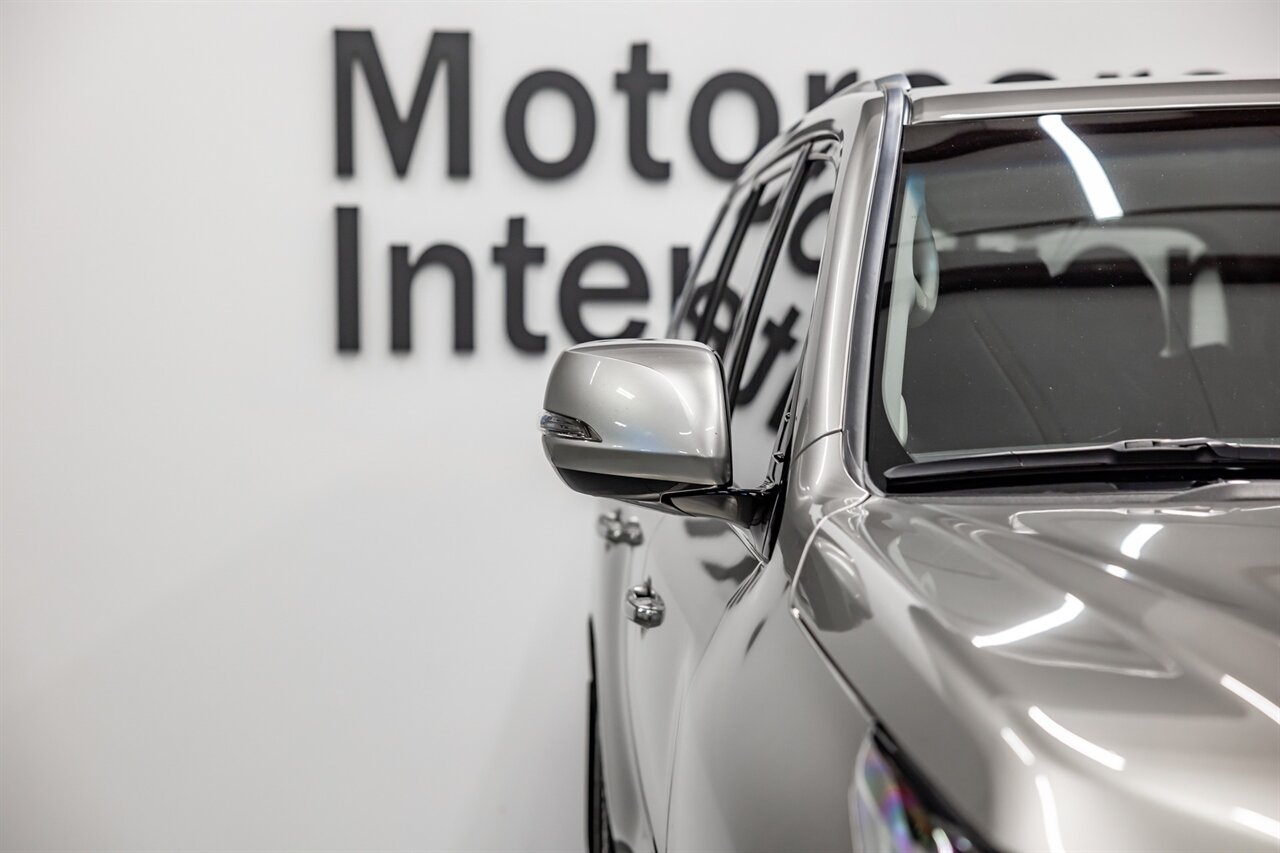 2019 Lexus LX 570 Three Row   - Photo 10 - Springfield, MO 65802