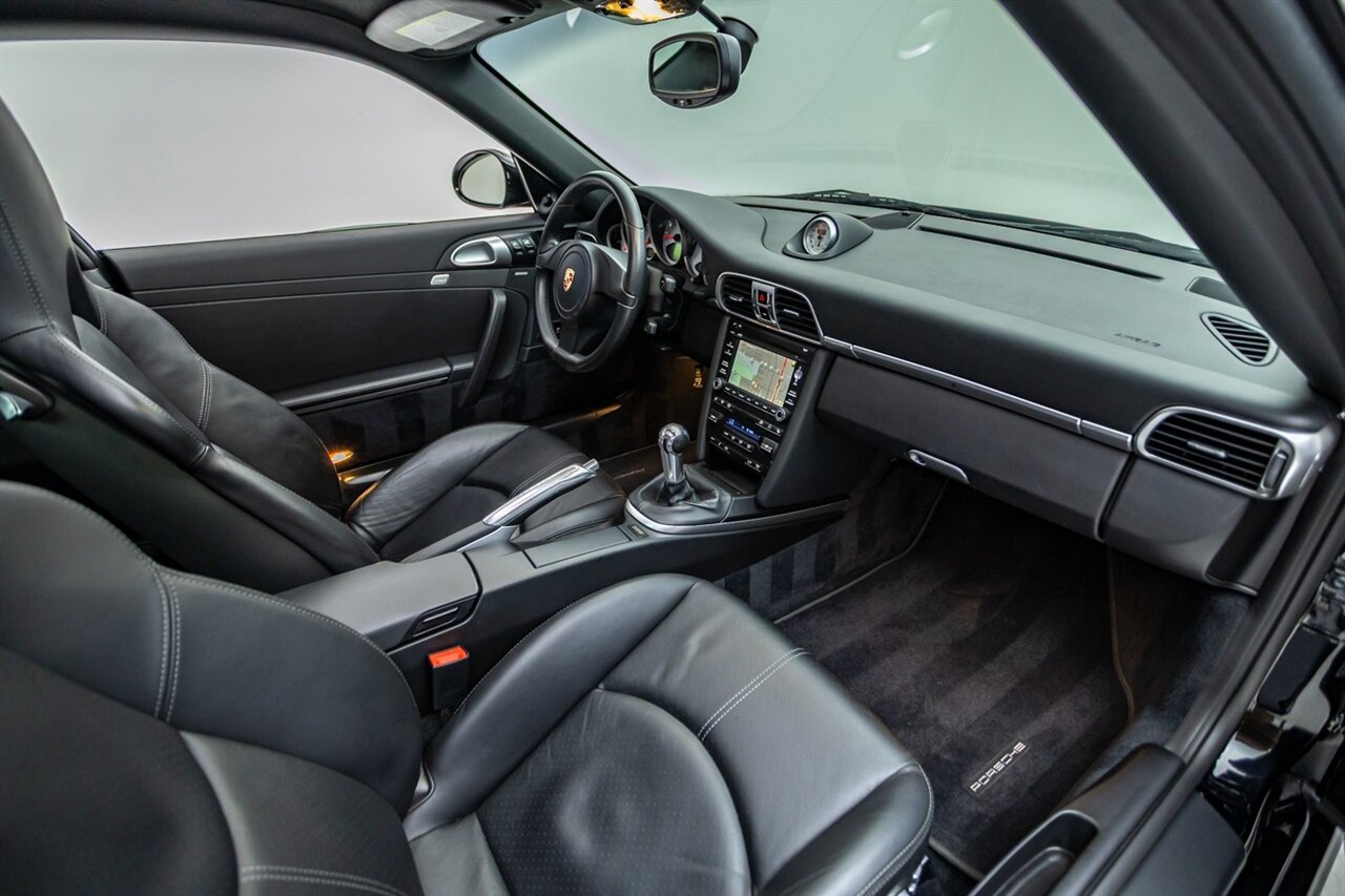 2011 Porsche 911 Carrera S   - Photo 46 - Springfield, MO 65802