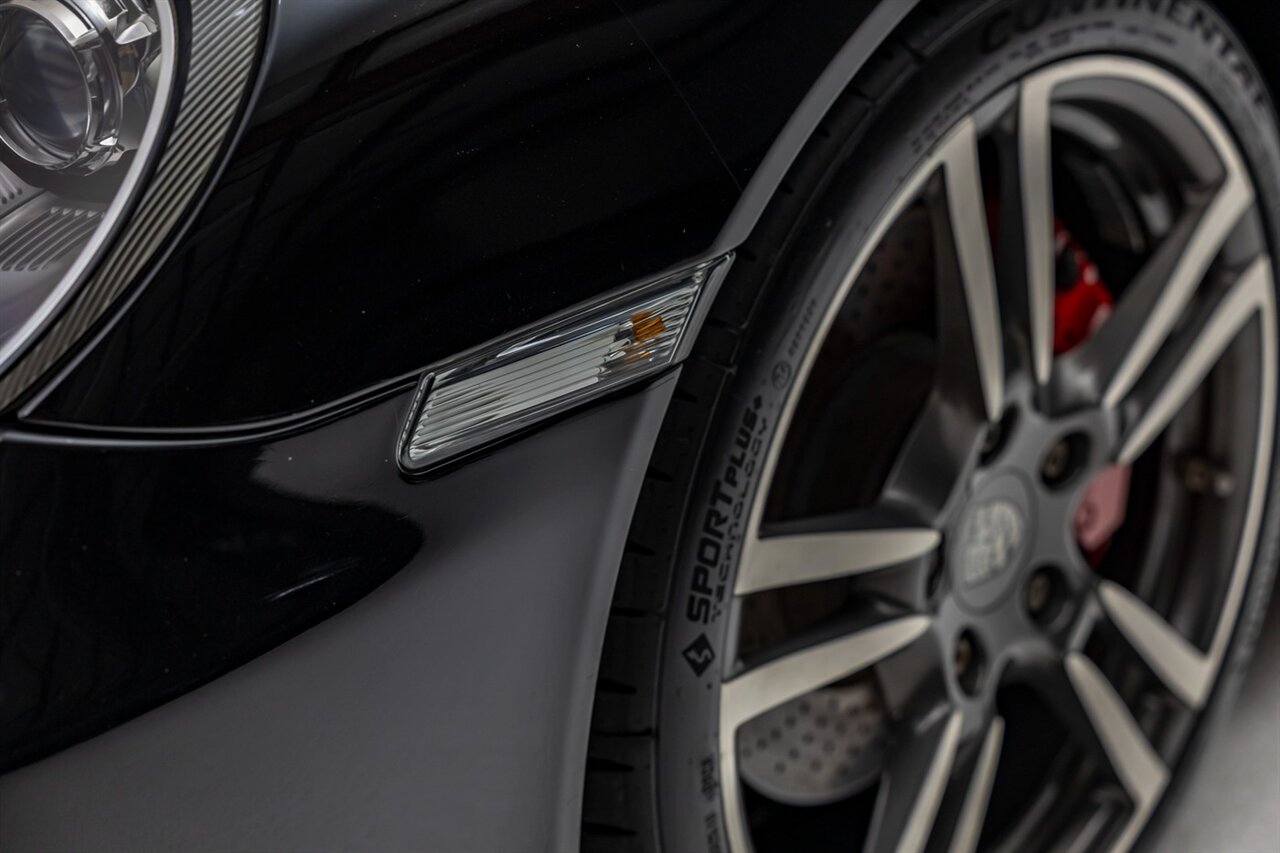 2011 Porsche 911 Carrera S   - Photo 10 - Springfield, MO 65802
