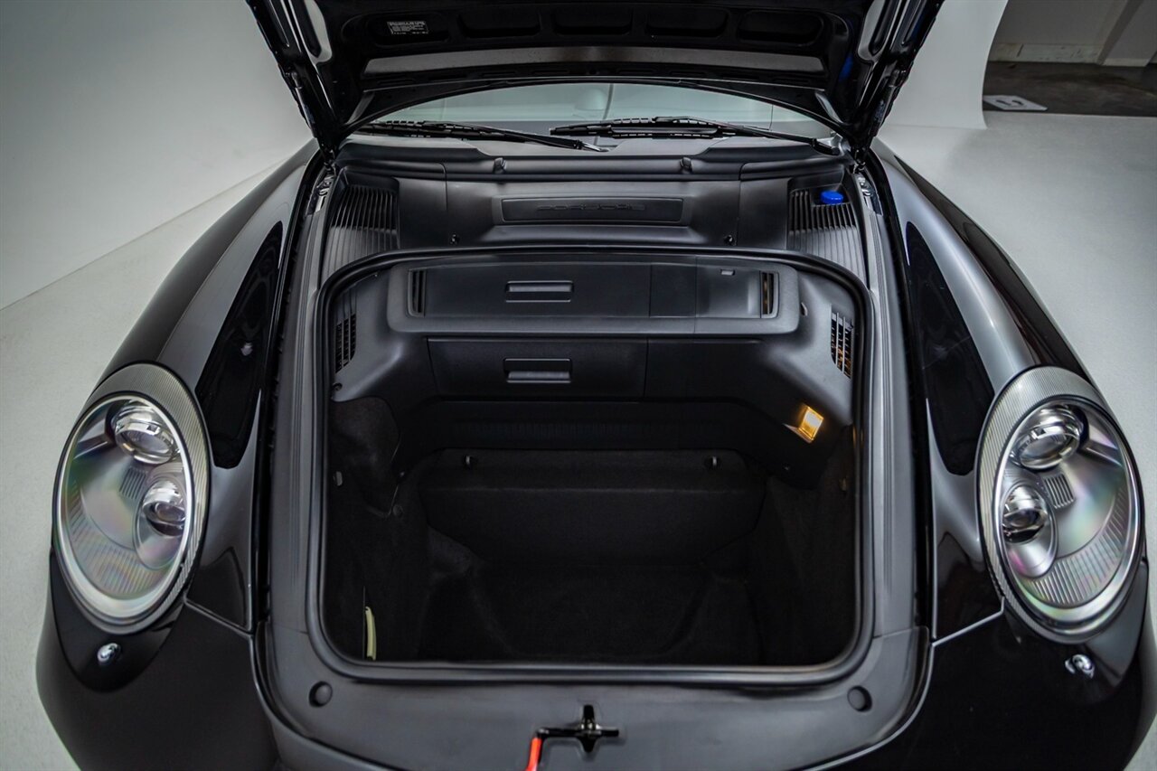 2011 Porsche 911 Carrera S   - Photo 21 - Springfield, MO 65802