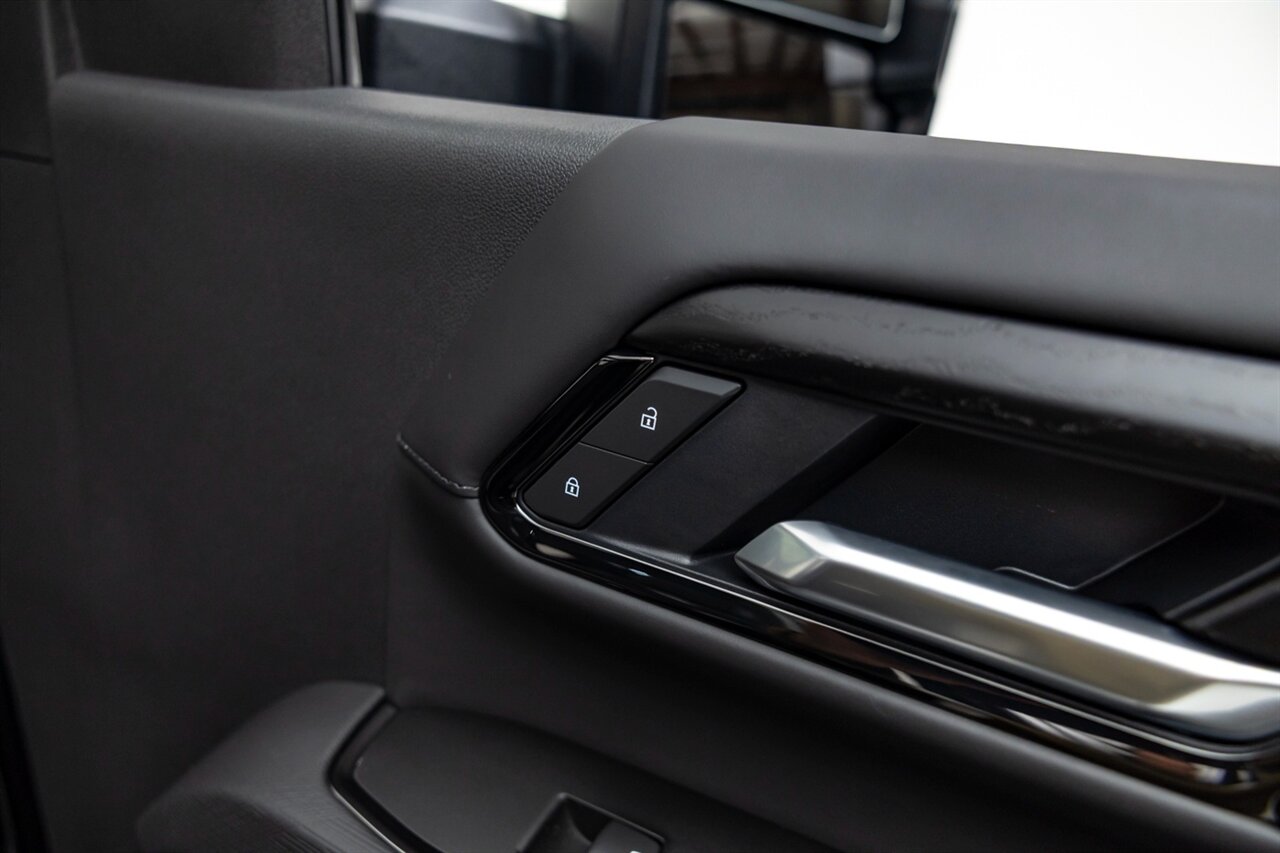 2026 GMC Sierra 2500HD AT4X   - Photo 49 - Springfield, MO 65802