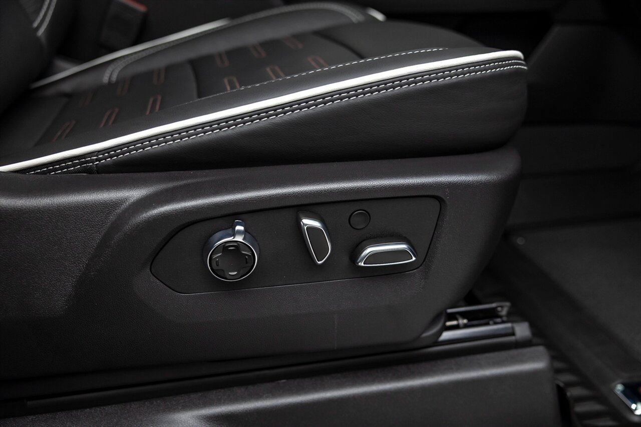 2026 GMC Sierra 2500HD AT4X   - Photo 52 - Springfield, MO 65802