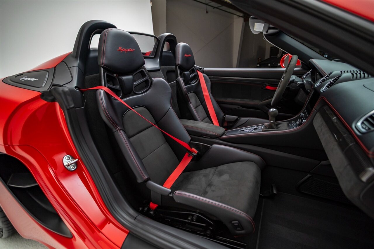 2022 Porsche 718 Boxster Spyder   - Photo 31 - Springfield, MO 65802