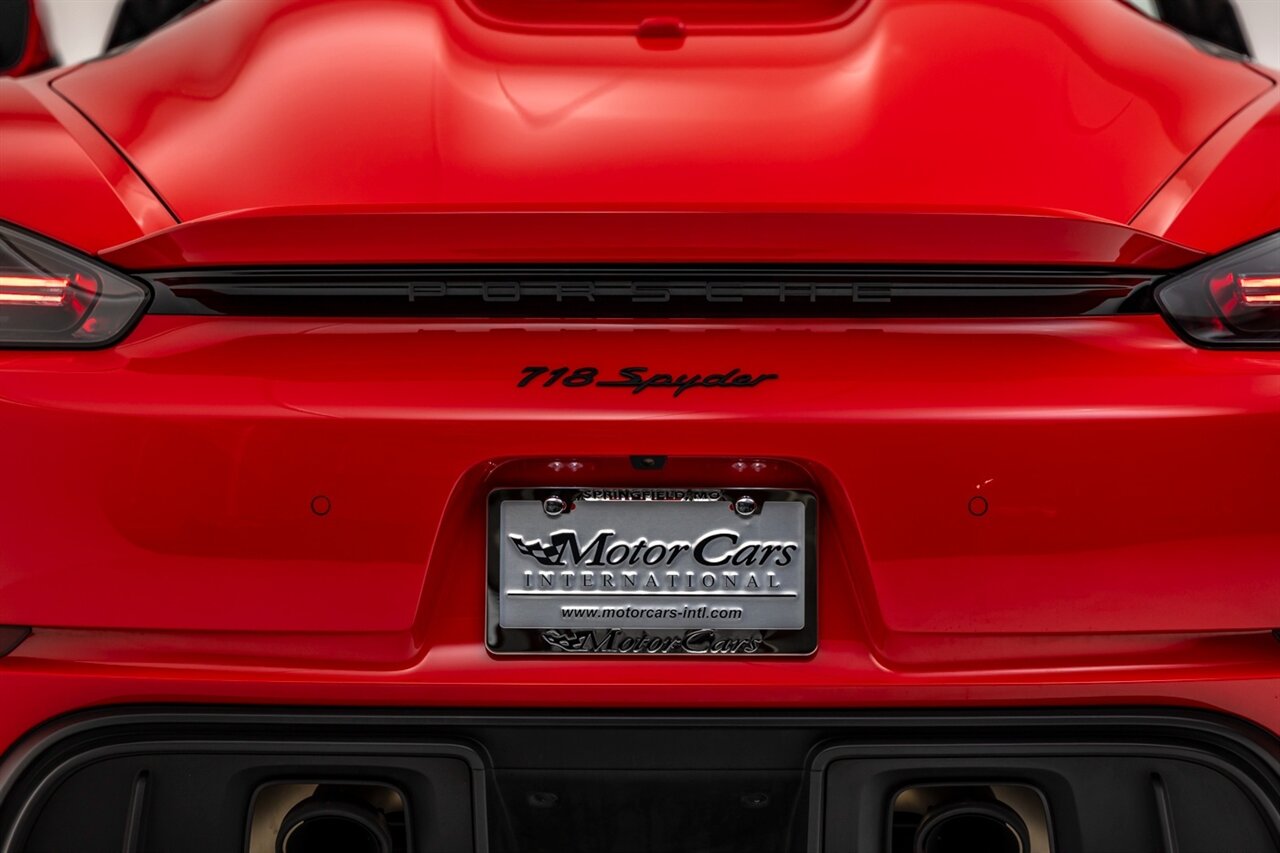 2022 Porsche 718 Boxster Spyder   - Photo 23 - Springfield, MO 65802