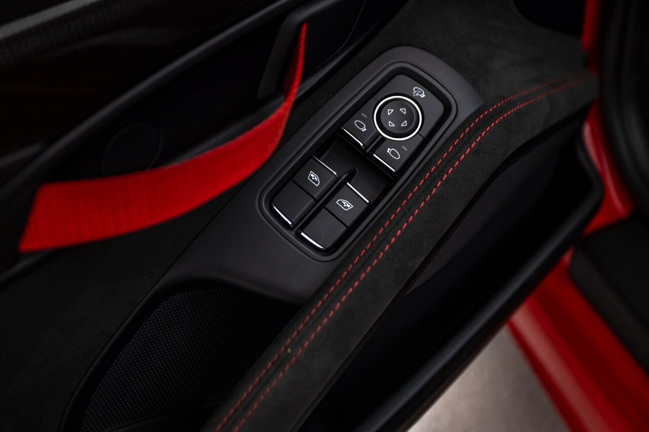 2022 Porsche 718 Boxster Spyder   - Photo 35 - Springfield, MO 65802