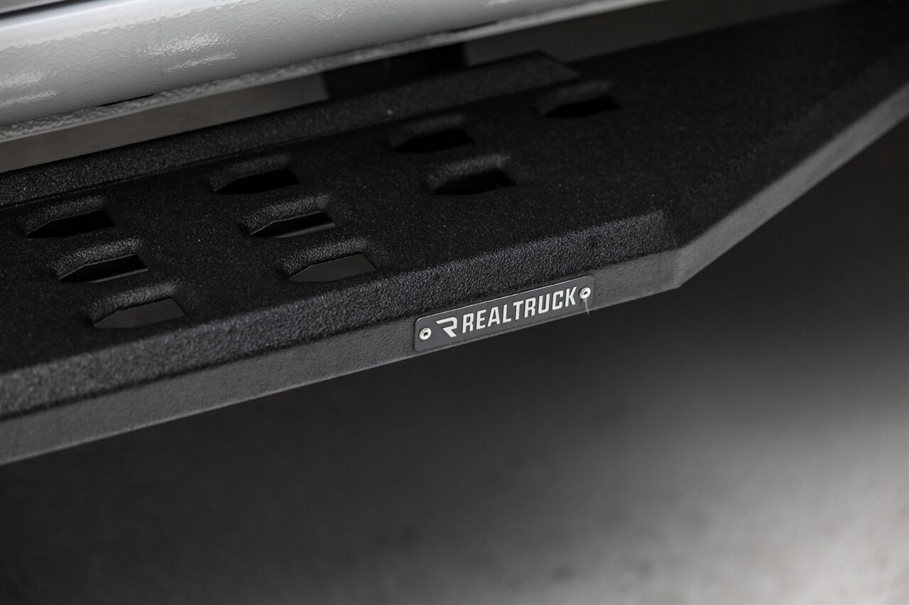 2025 GMC Sierra 1500 AT4X   - Photo 16 - Springfield, MO 65802