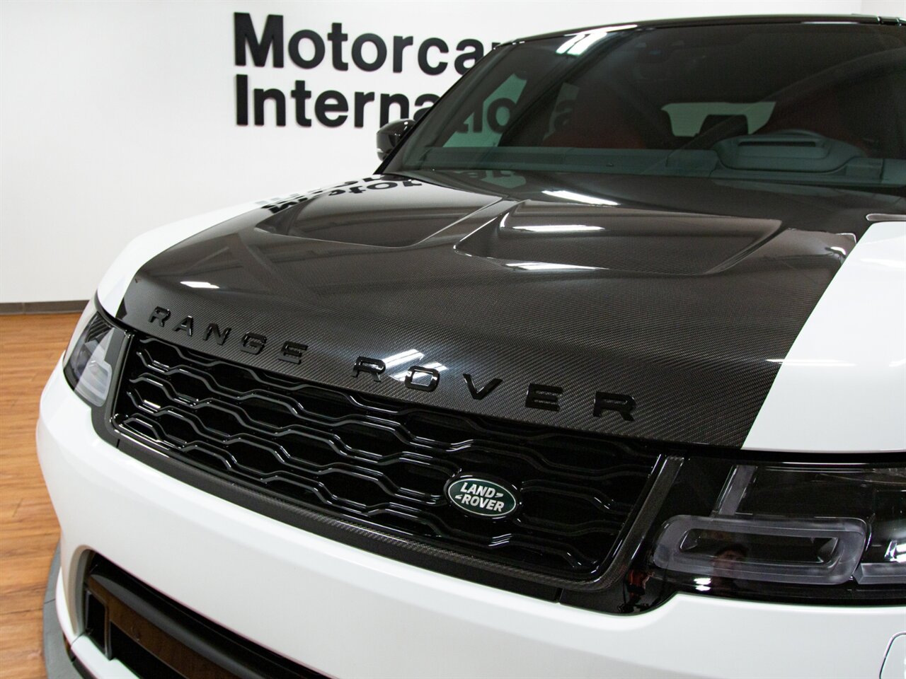 2020 Land Rover Range Rover Sport SVR   - Photo 18 - Springfield, MO 65802