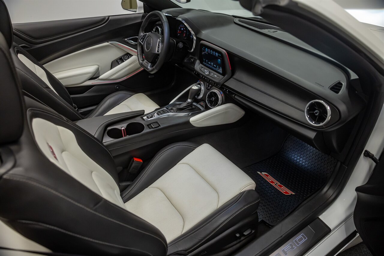 2017 Chevrolet Camaro SS   - Photo 57 - Springfield, MO 65802