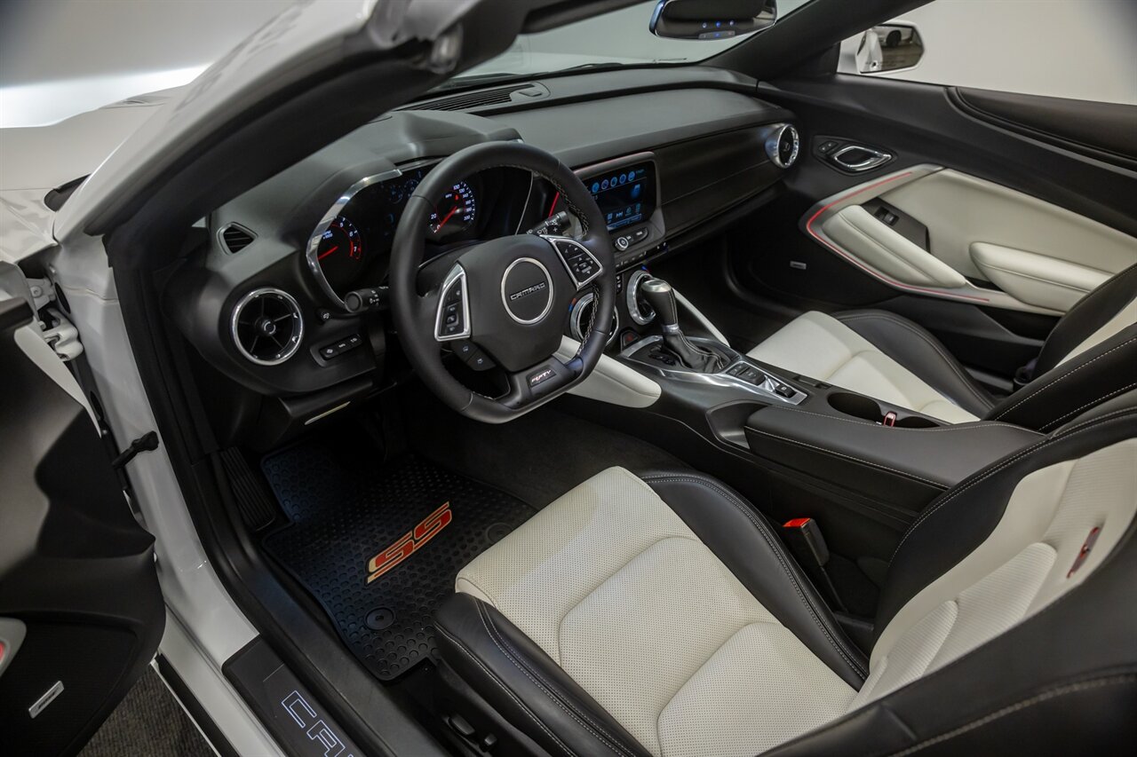 2017 Chevrolet Camaro SS   - Photo 43 - Springfield, MO 65802