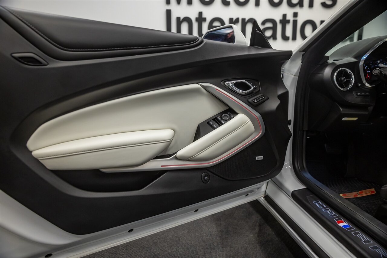 2017 Chevrolet Camaro SS   - Photo 46 - Springfield, MO 65802
